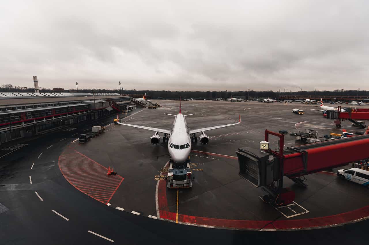 Aereo in aeroporto