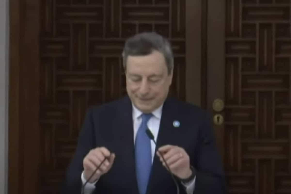 Mario Draghi in Algeria