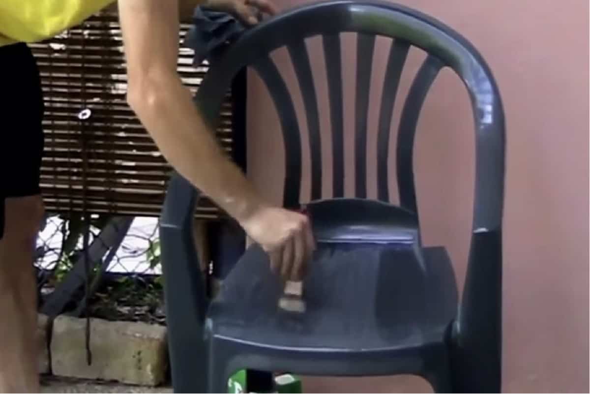 Rinnovamento sedia da giardino