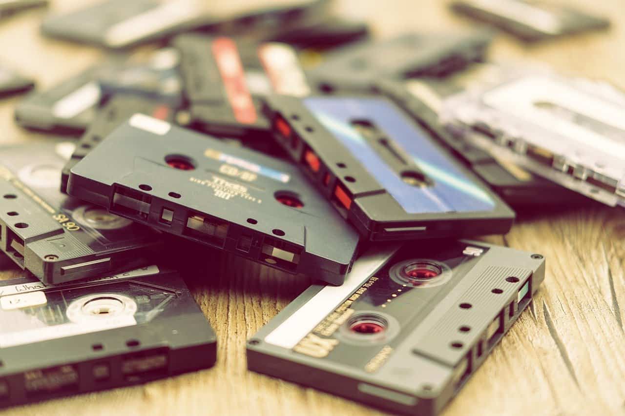 Le vecchie cassette musicali dagli anni 70 ai 90 che ad oggi valgono una fortuna