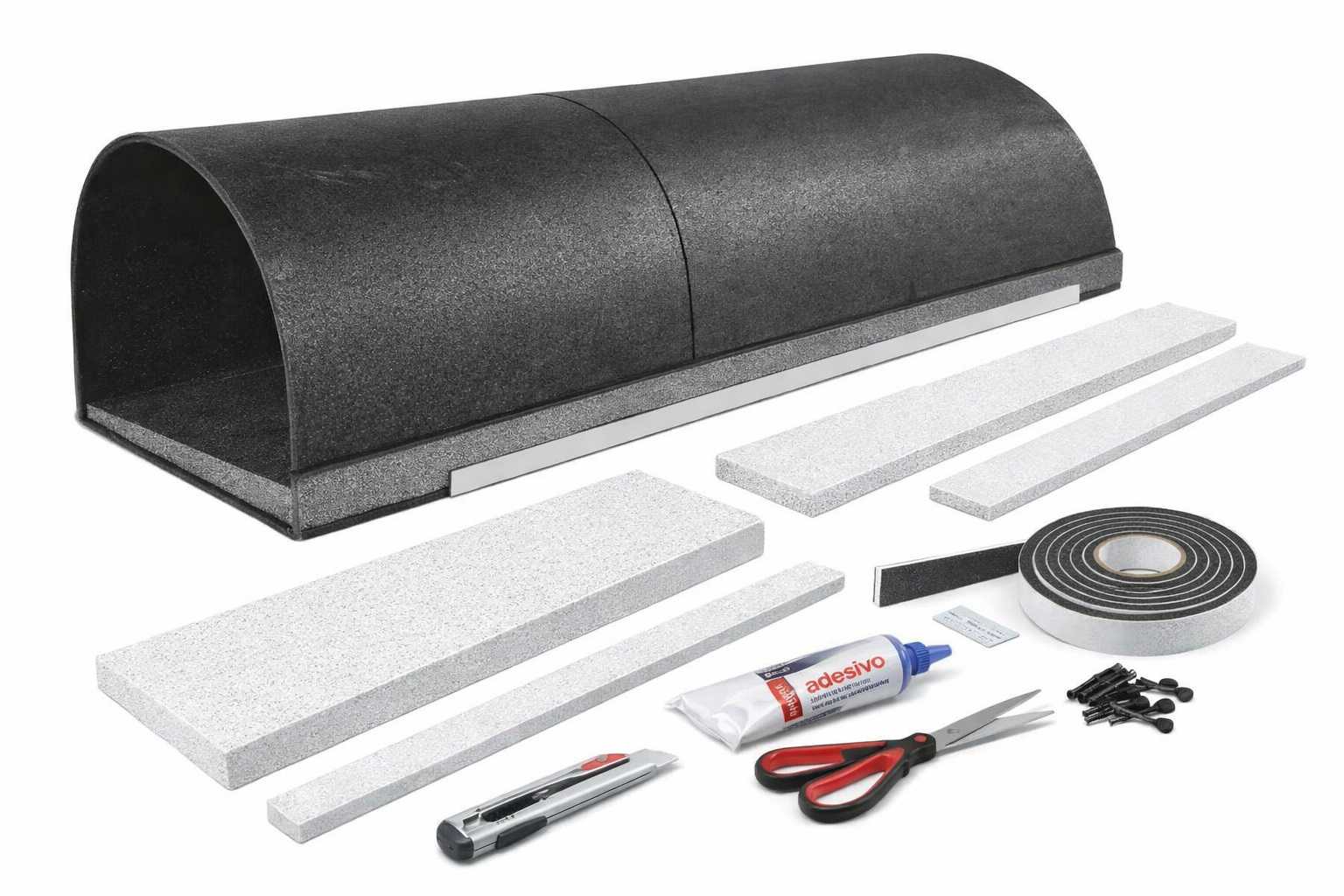 Kit per l’isolamento termico del cassonetto delle tapparelle che riduce spifferi, dispersioni di calore e ponti termici migliorando comfort e risparmio energetico in casa.